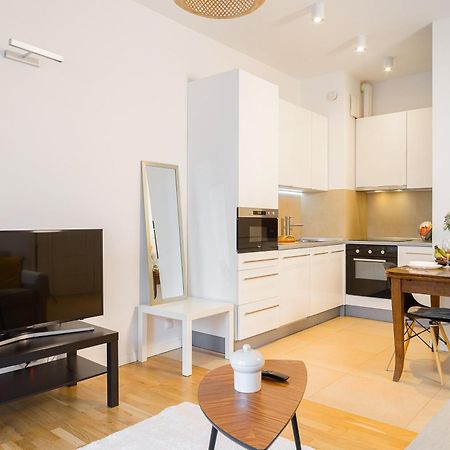 P&O Serviced Apartments Rydygiera Warsaw Exterior photo